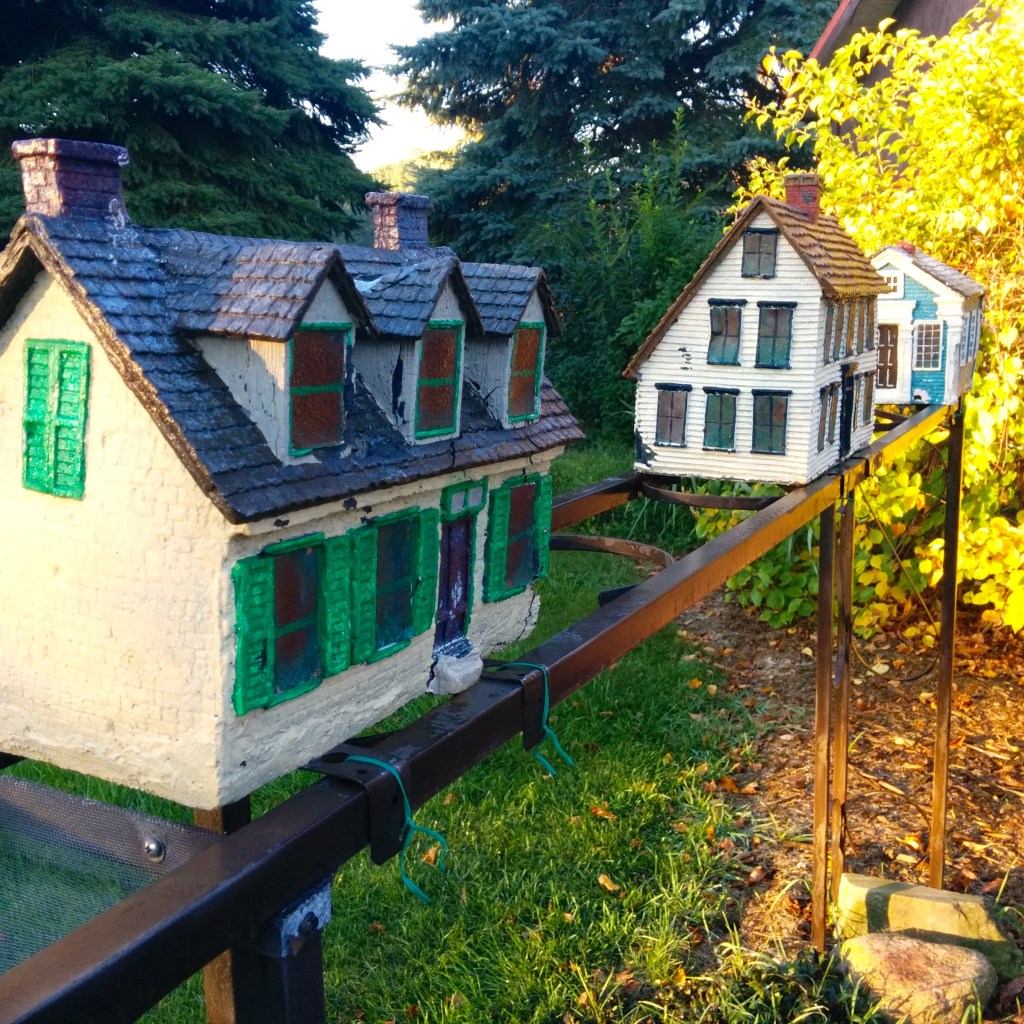 mini-houses