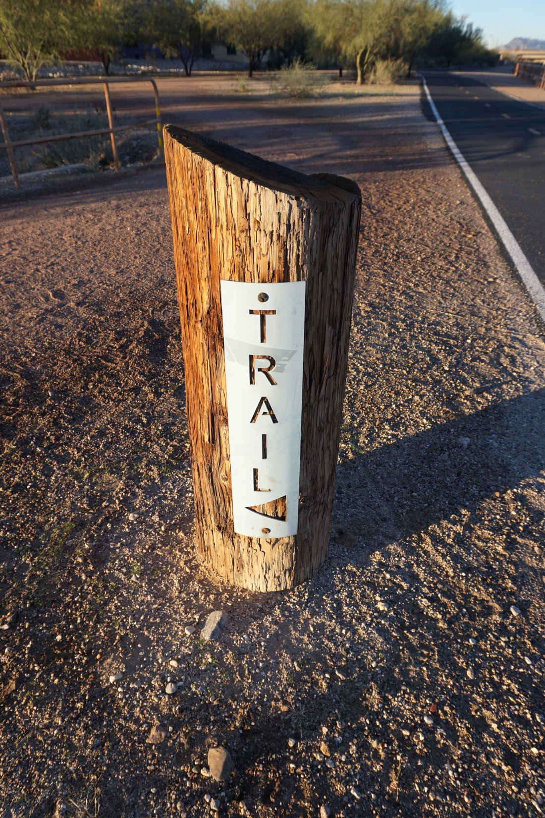 trail-marker.jpg